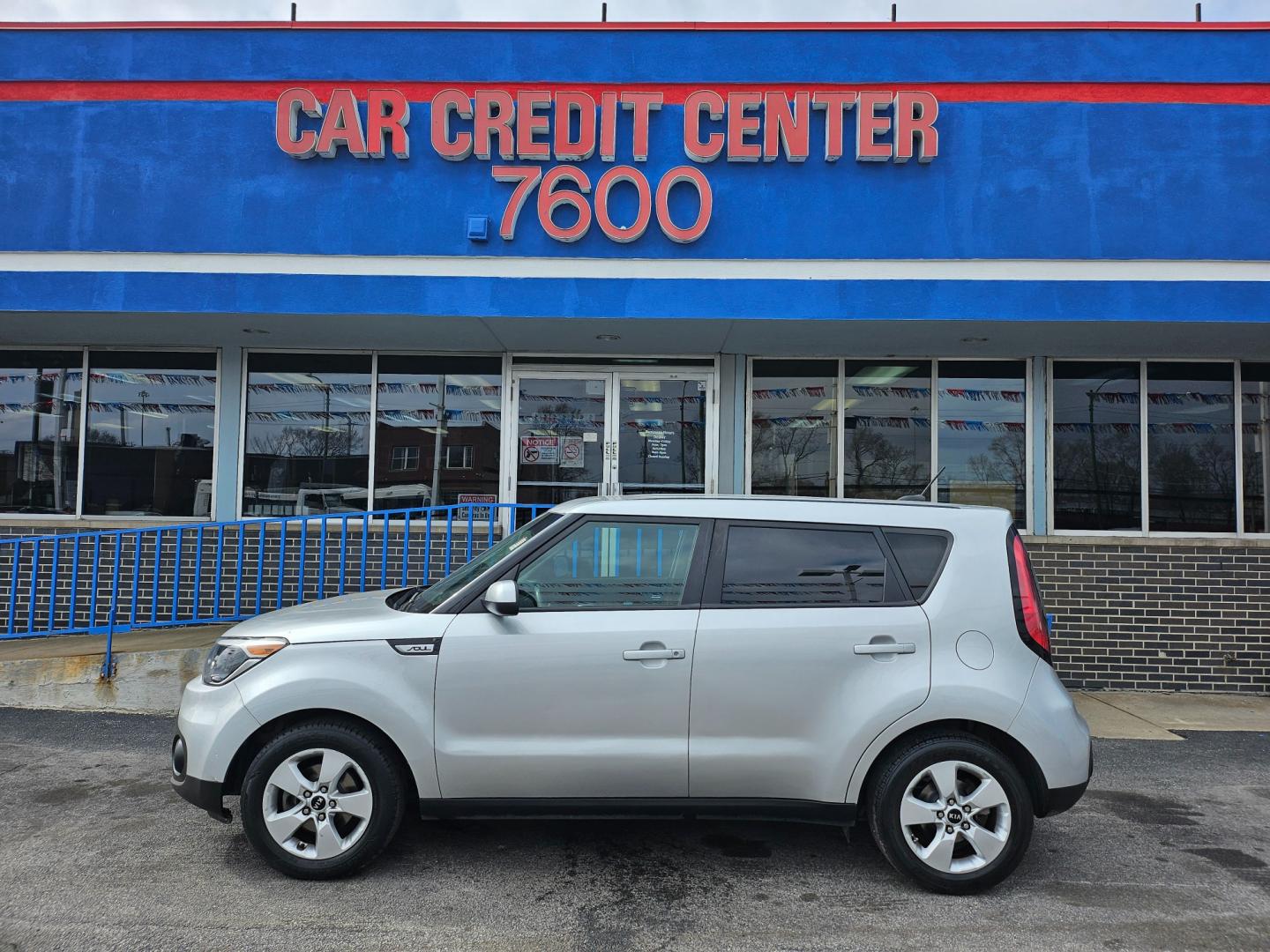 2018 SILVER KIA SOUL (KNDJN2A21J6) , located at 7600 S Western Ave., Chicago, IL, 60620, (773) 918-3980, 0.000000, 0.000000 - Photo#0